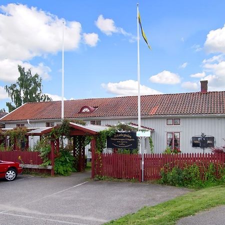 Vårgårda Hotell Mikaelsgarden מראה חיצוני תמונה