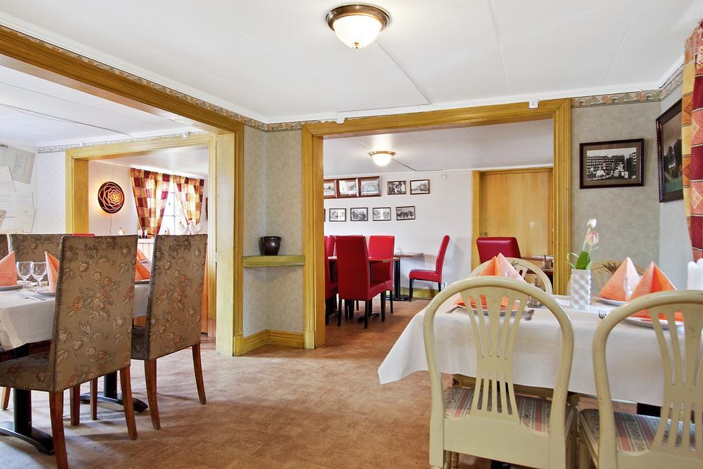 Vårgårda Hotell Mikaelsgarden מראה חיצוני תמונה