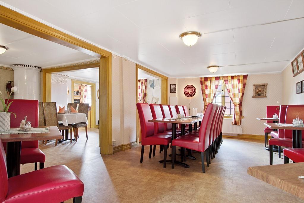 Vårgårda Hotell Mikaelsgarden מראה חיצוני תמונה