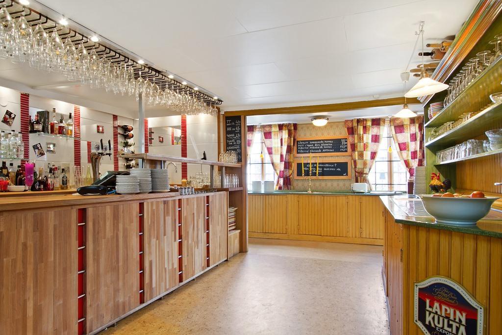 Vårgårda Hotell Mikaelsgarden מראה חיצוני תמונה