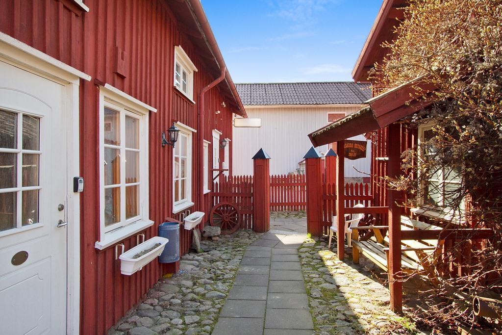 Vårgårda Hotell Mikaelsgarden מראה חיצוני תמונה