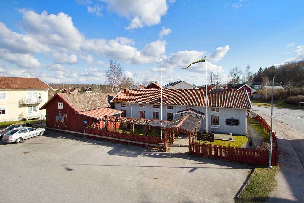 Vårgårda Hotell Mikaelsgarden מראה חיצוני תמונה