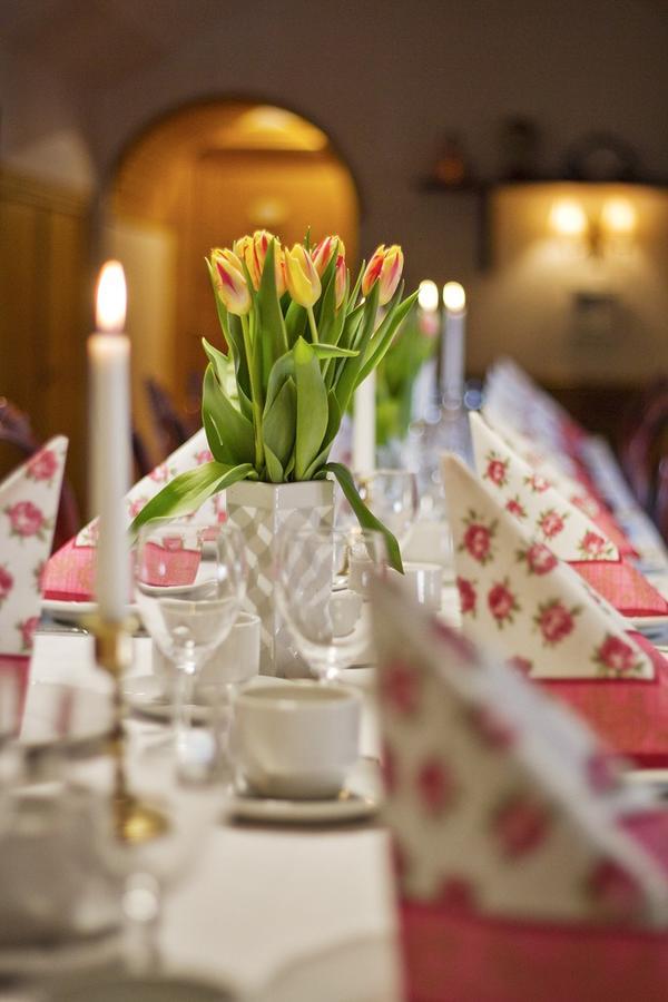 Vårgårda Hotell Mikaelsgarden מראה חיצוני תמונה